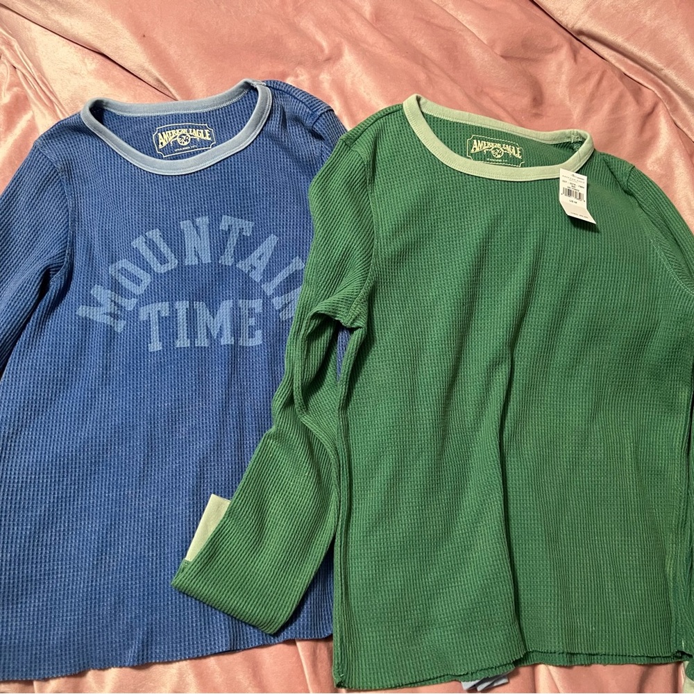 Both new, but tag fell off blue one